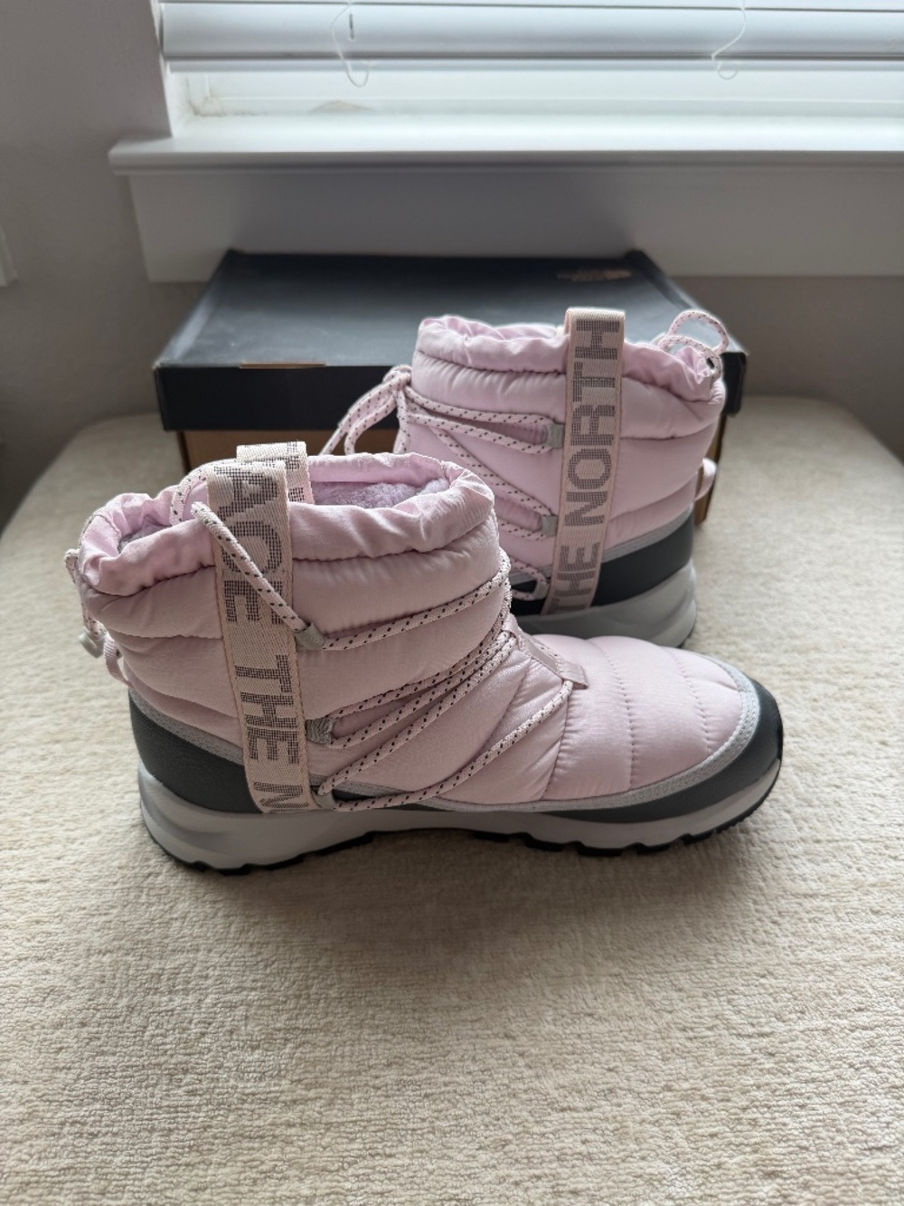 Women’s THERMOBALL Lace Up Waterproof Boots